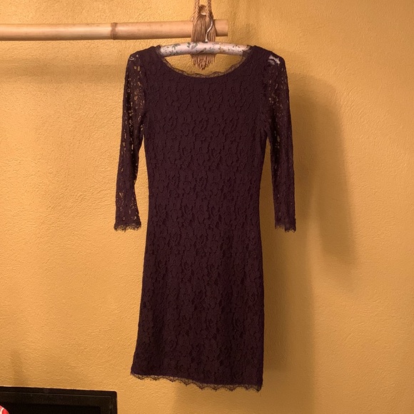 Babaton Rafael Dress, Dark Purple, Size 4, Excellent Used Condition - Picture 2 of 4